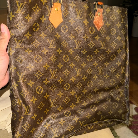 Louis Vuitton Sac Plat Authentic handbag, comes with LV dustbag - Picture 2 of 9